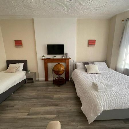 Earls Lodge กลาสโกว์ ภายนอก รูปภาพ